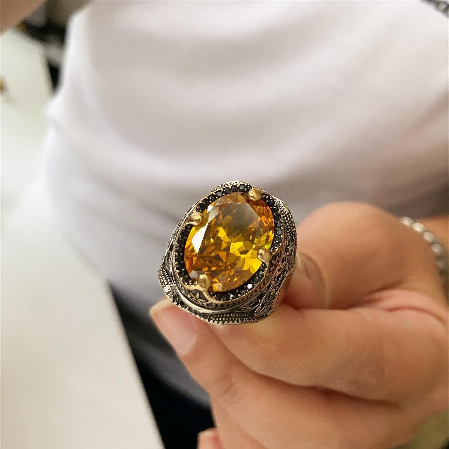 Sitrin Taşlı Oval Gümüş Erkek Yüzük