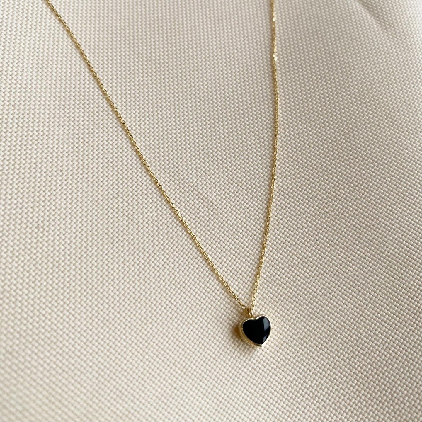 Siyah Mineli Minimal 14k Altın Kalp Kolye