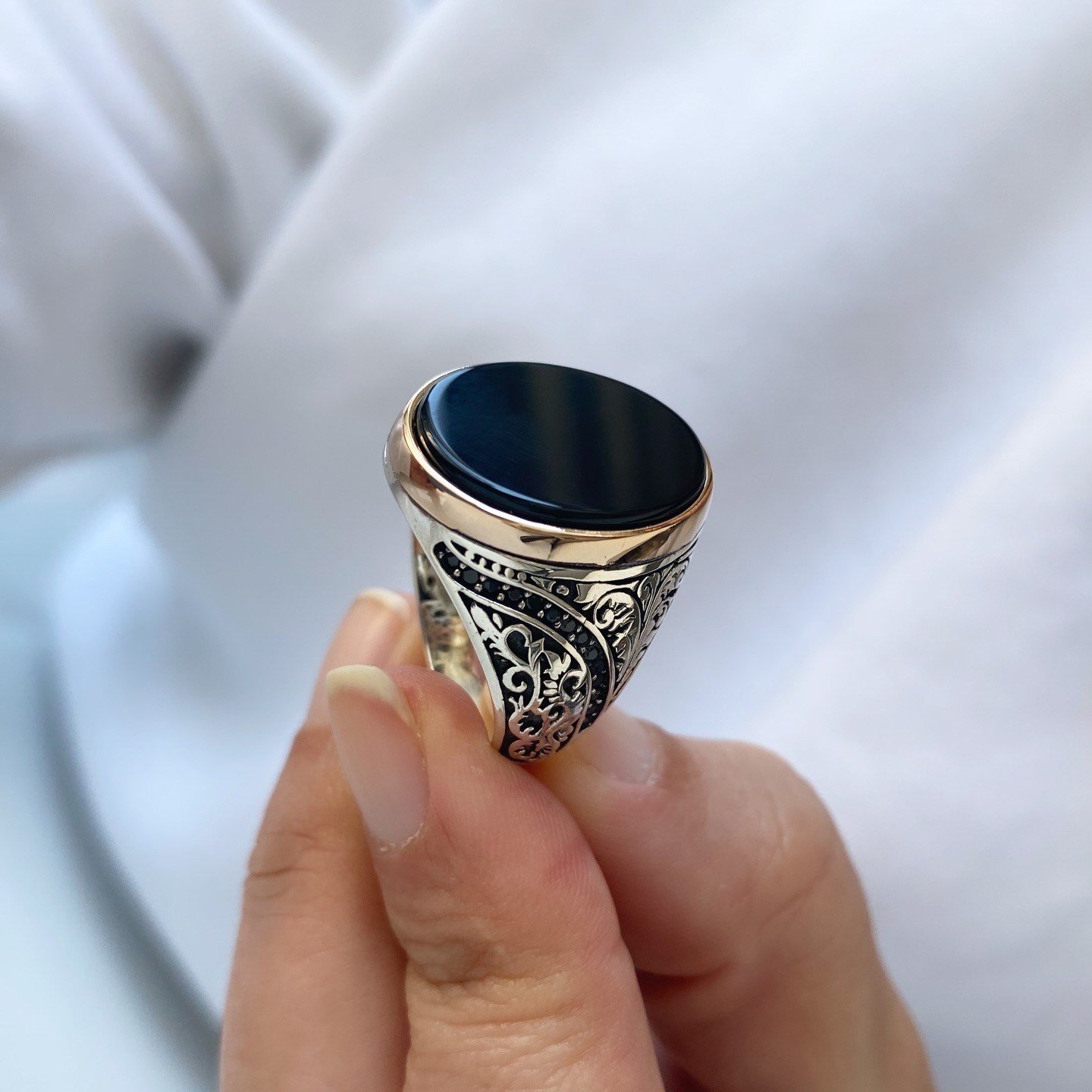 Siyah Oniks Taşlı Gümüş Oval Erkek Yüzük