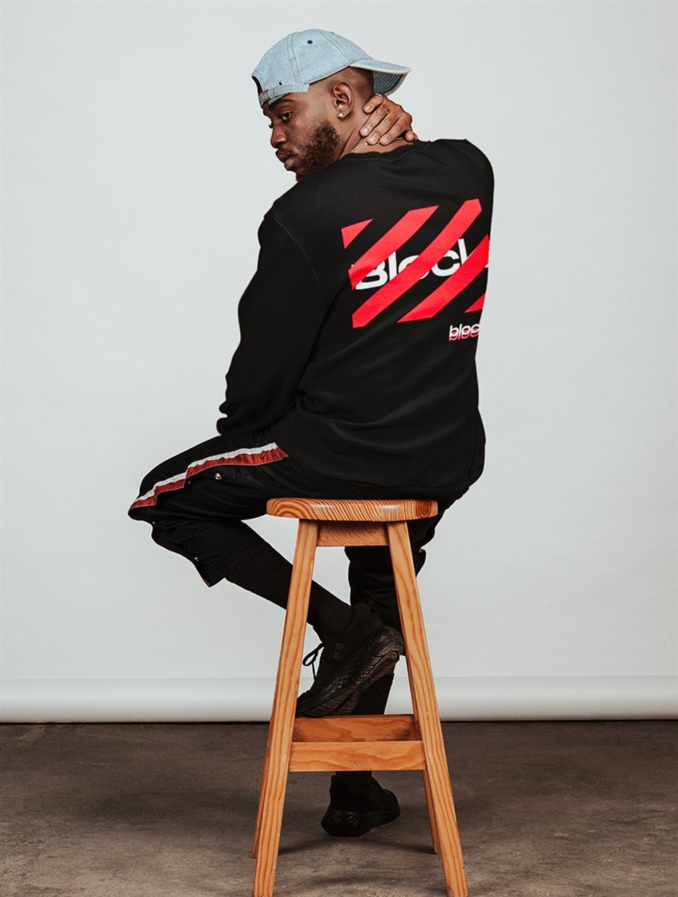 Block Fashion Siyah Sweat Pembe Baskı