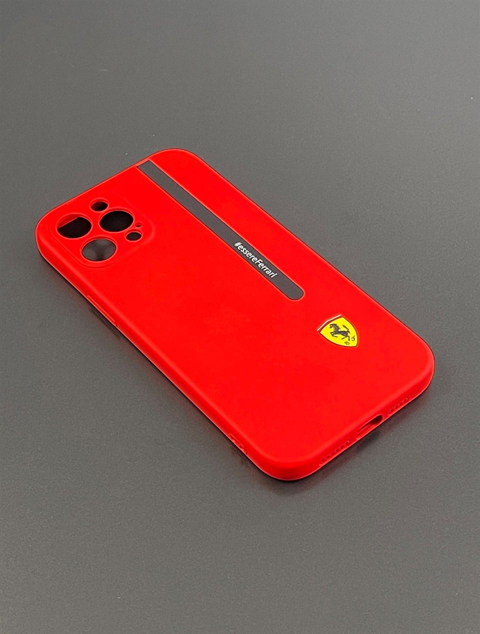 essereFerrari Scuderia Ferrari Iphone 12 PRO MAX Uyumlu Silikon Kılıf