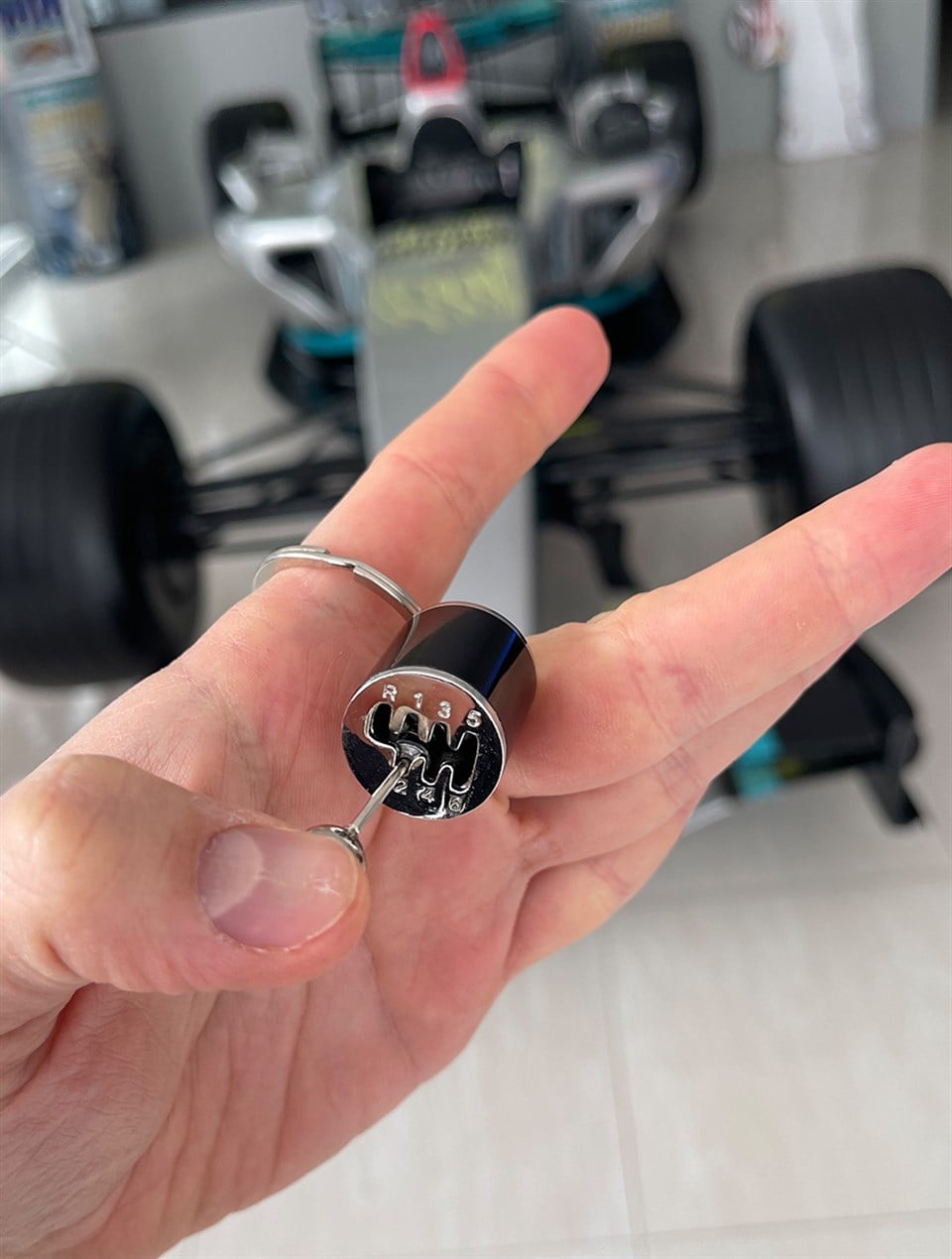 Hareketli Vites Anahtarlık Metal
