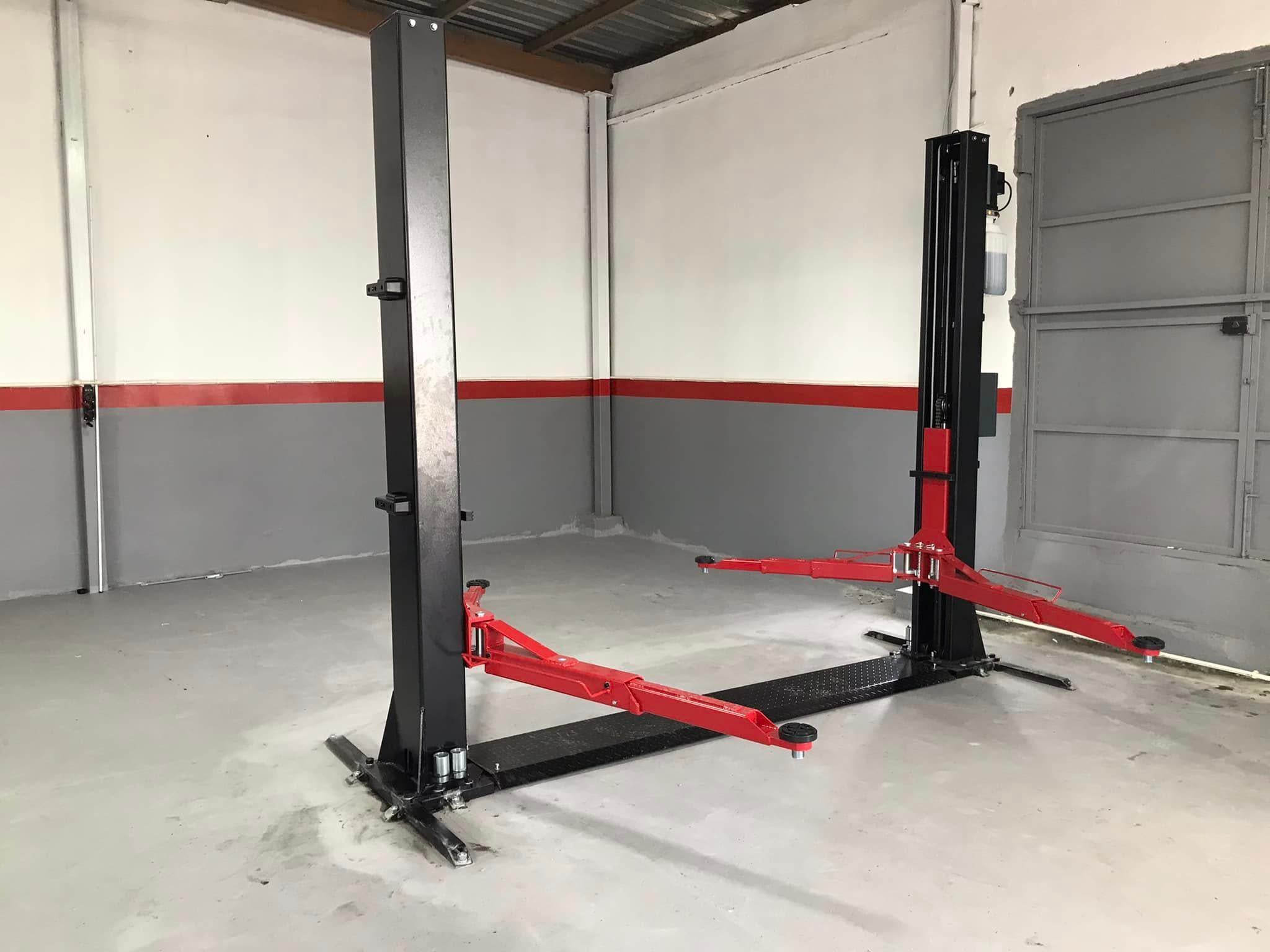 Alttan ŞASELİ 4 Ton Hidrolik Lift