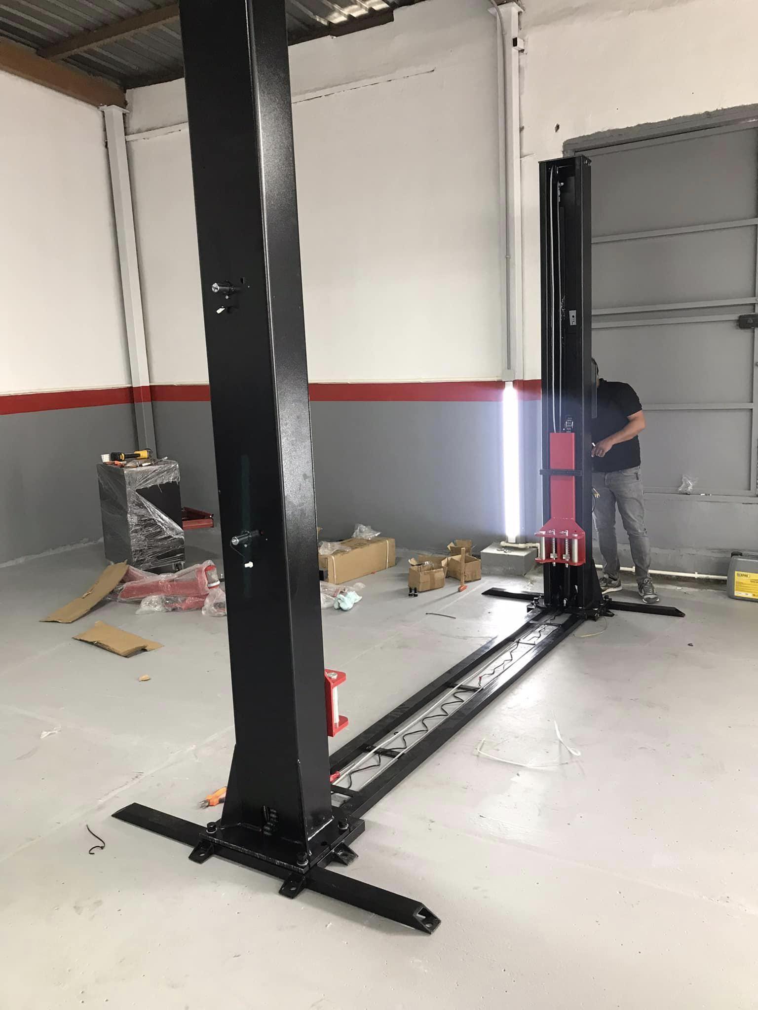 Alttan ŞASELİ 4 Ton Hidrolik Lift