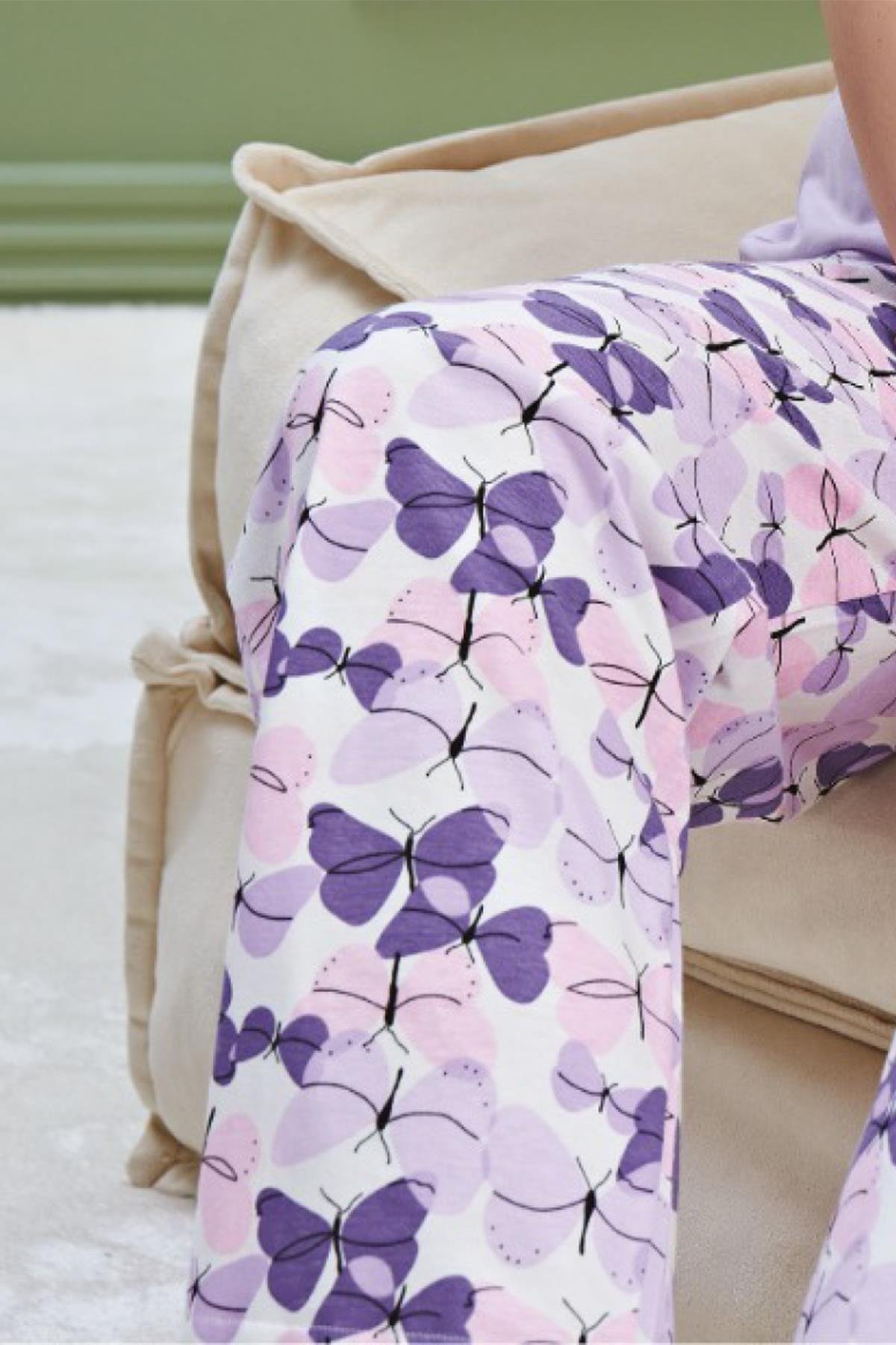 BSM Kadın Yüksek Kalite %100 Penye Kumaş Desenli Kısa Kol Lila Pijama Takımı