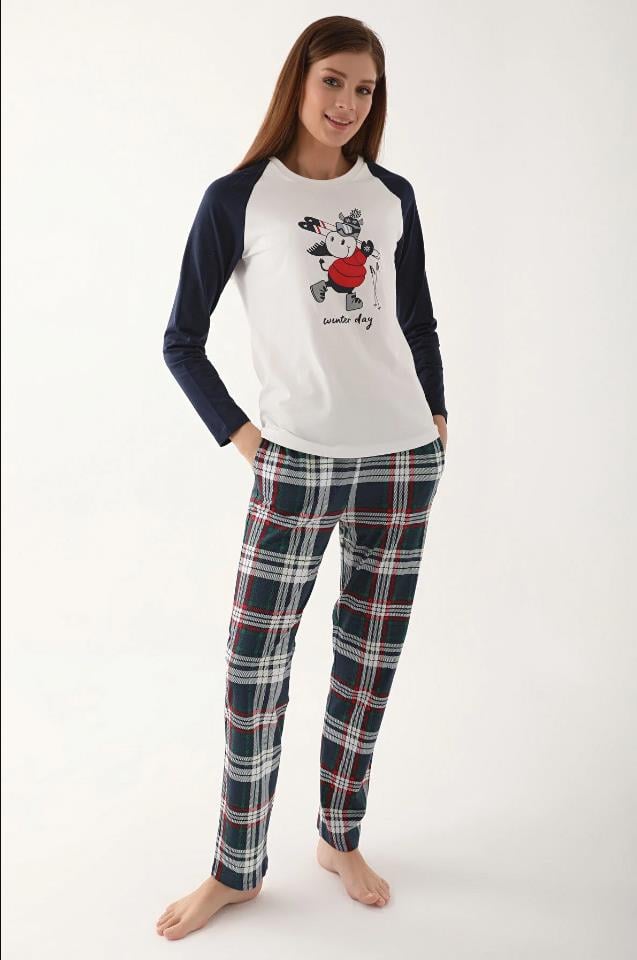 BSM Kadın Yüksek Kalite  Pamuklu Rahat Uzun Kol Baskılı Ekose Krem Pijama Takımı