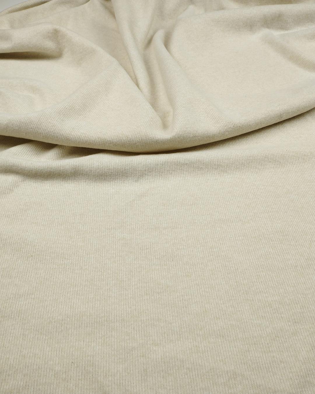 Krem Bej Arası Renkte Kaşkorse Örme Kumaş
 (En 160 cm x
 Boy 250 cm)