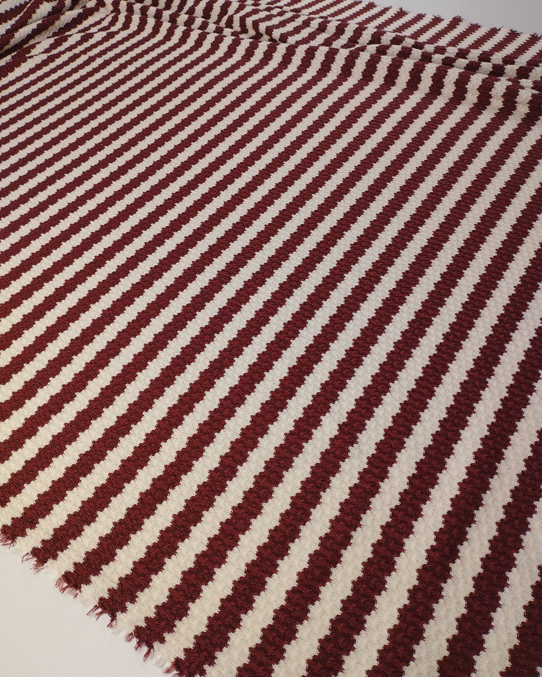 Bordo Ekru Çizgili Triko Kumaş Yumuşacık Esnek Hırkalık & Kazaklık 140x150cm
