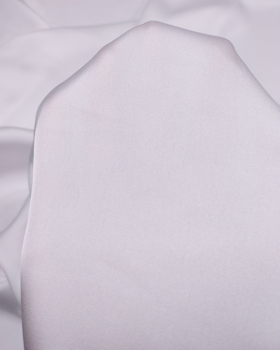 Beyaz Twill Saten Kumaş İnce Dökümlü Gömleklik & Elbiselik En: 145cm