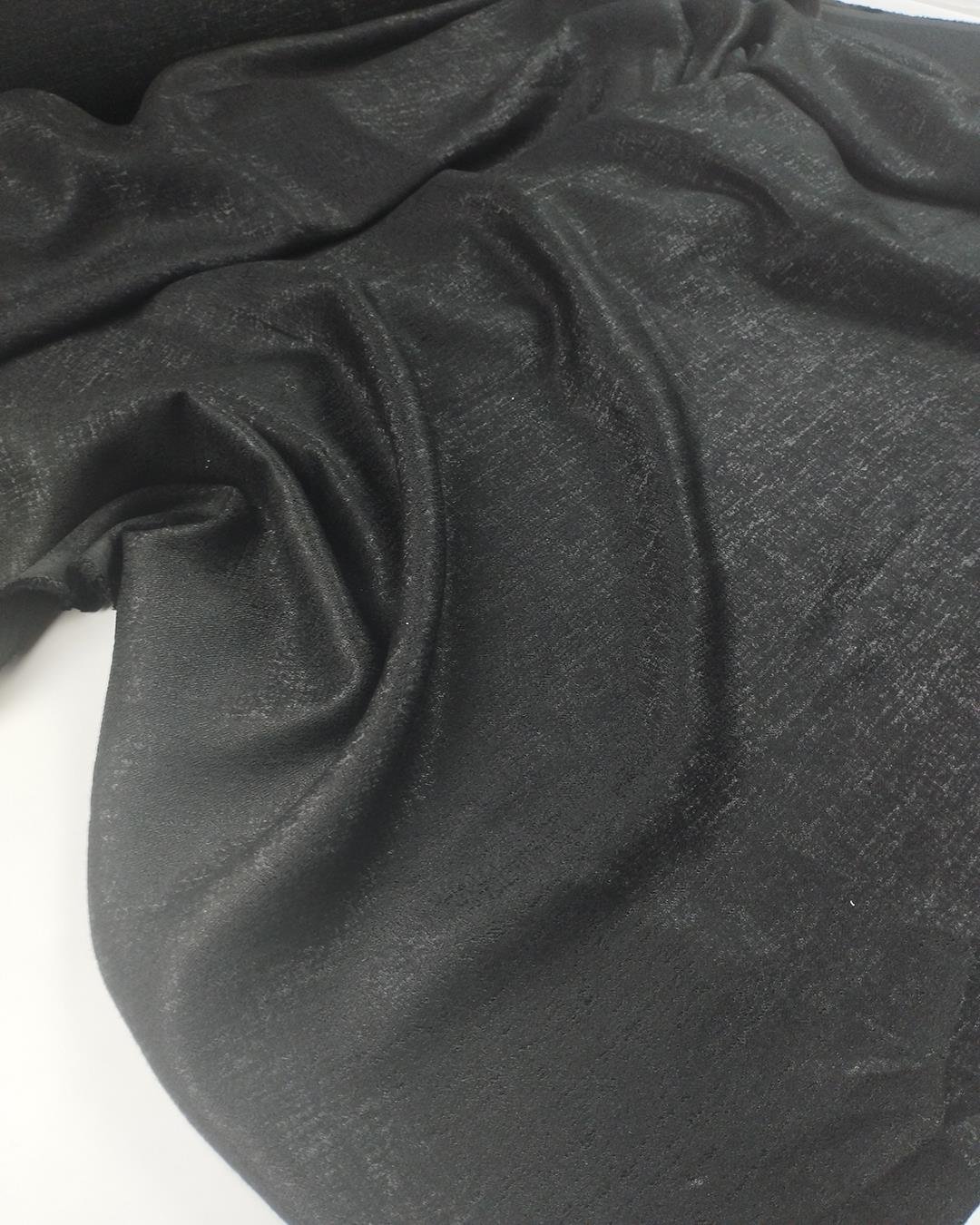 Siyah Renkte Jakarlı Gabardin Kumaş
 En: 140 cm