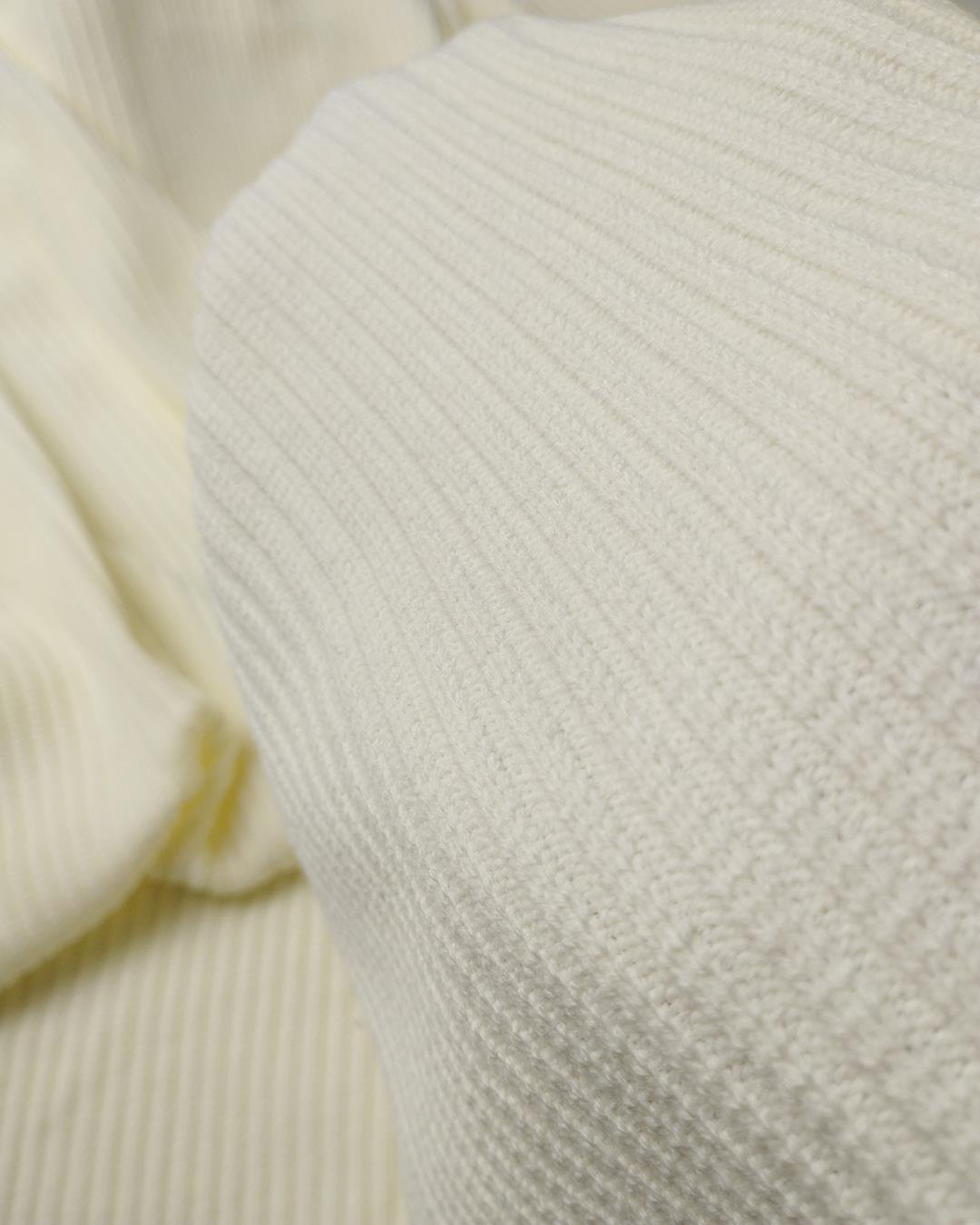 Krem Renkte Kaşkorse Örme
 (En 140 cm x
 Boy 180 cm)