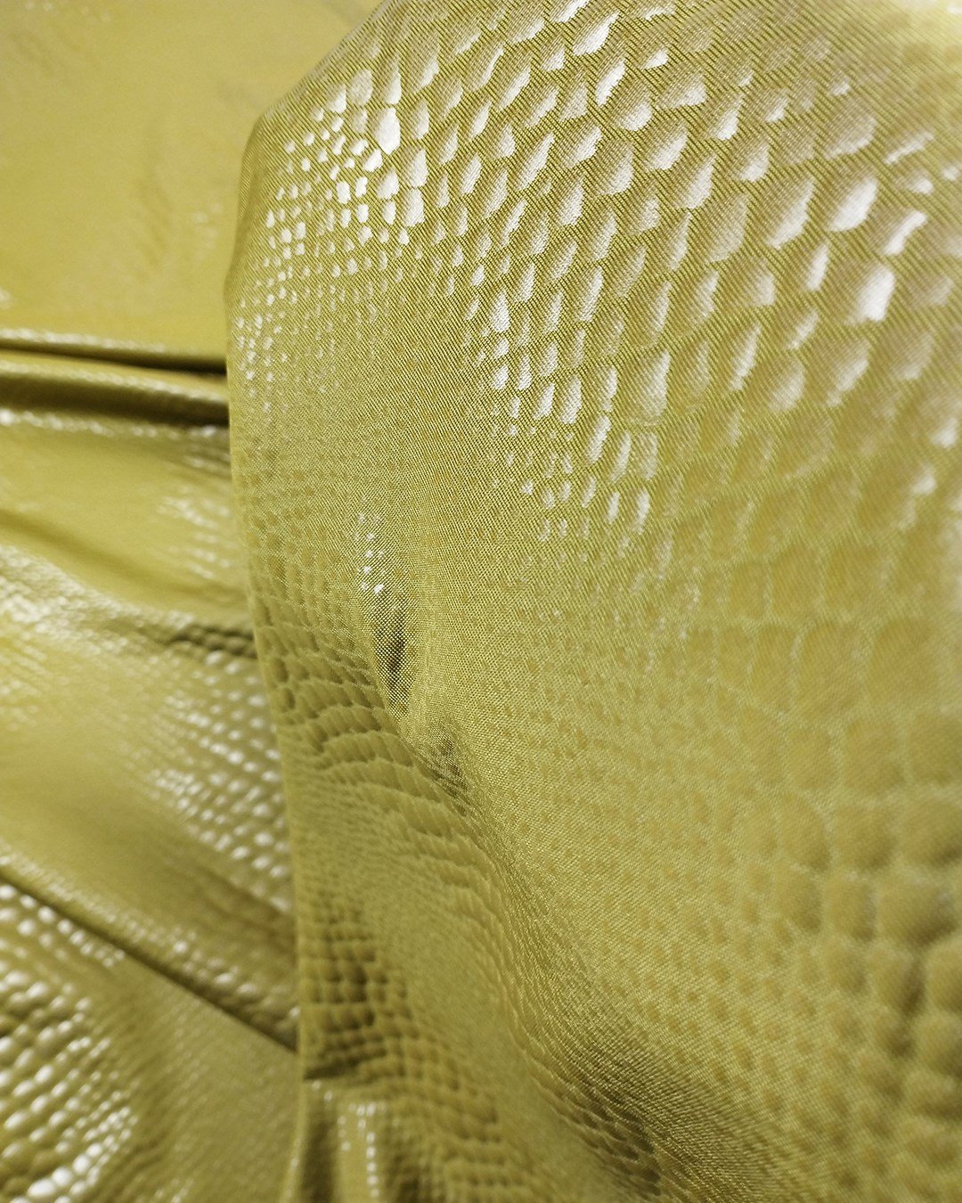 Yeşil Renkte İnce Esnek Jarse Kumaş 140x90cm
