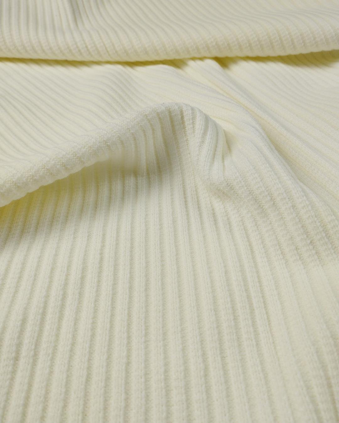 Krem Renkte Kaşkorse Örme
 (En 140 cm x
 Boy 150 cm)