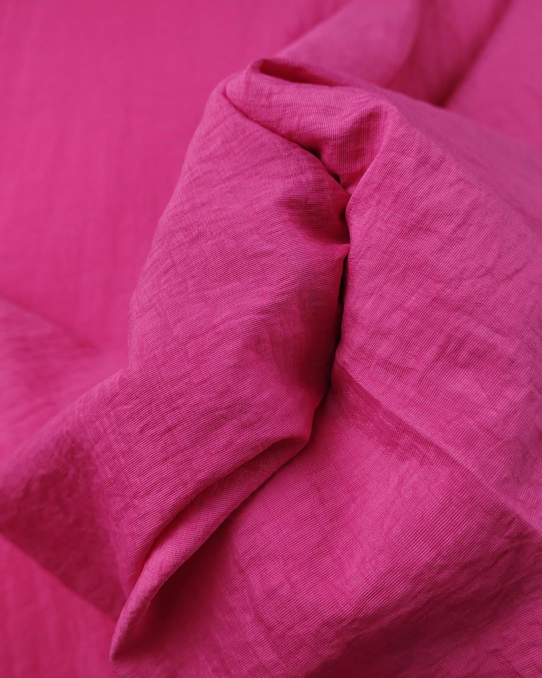 Şeker Pembe Renkte Paraşüt Kumaş 140x265cm