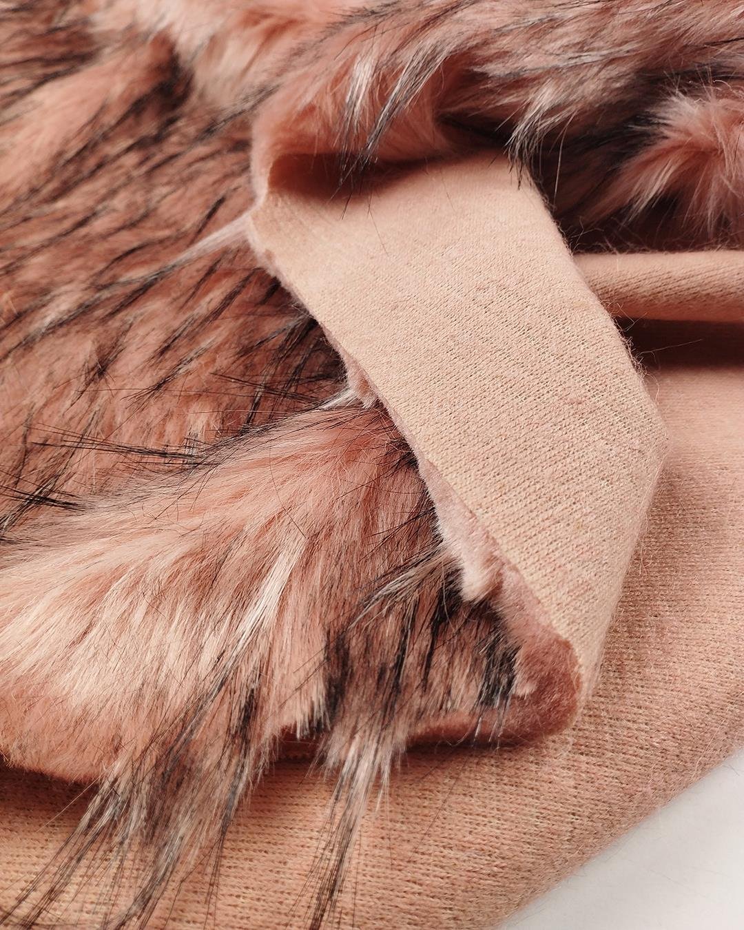 Somon Siyah Renklerde Pelüş Kumaş En: 160cm