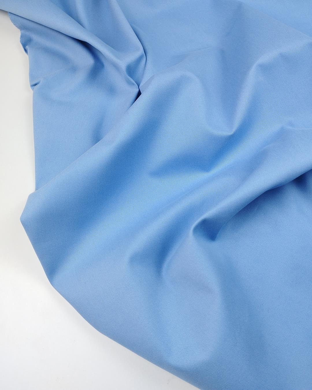 Açık Mavi Renkte Gabardin
 (En 140 cm x
 Boy 200 cm)