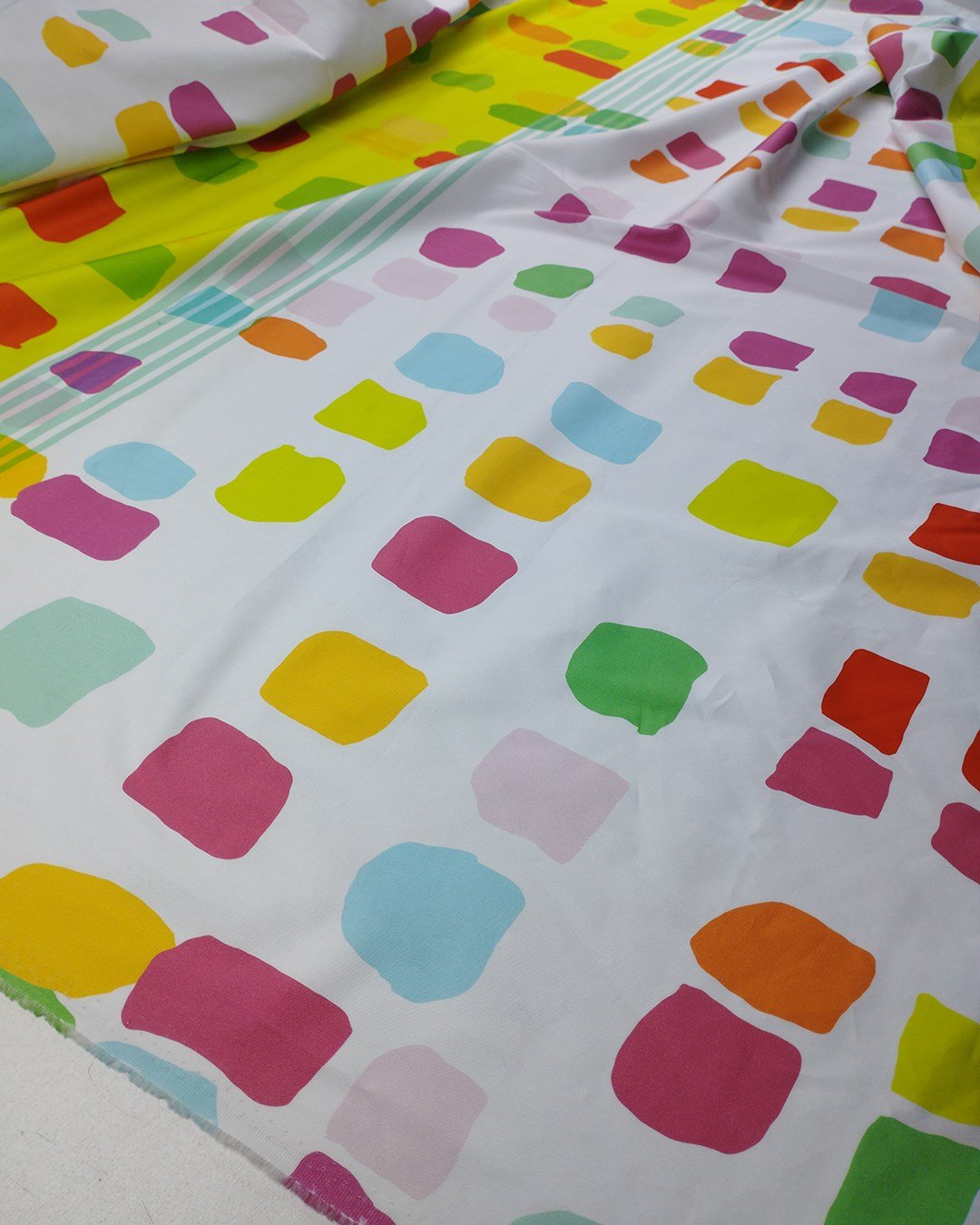 Çok Renkli Pamuklu Gabardin Kumaş İnce Tok Dokulu Elbiselik & Ev Tekstili 140x150cm
