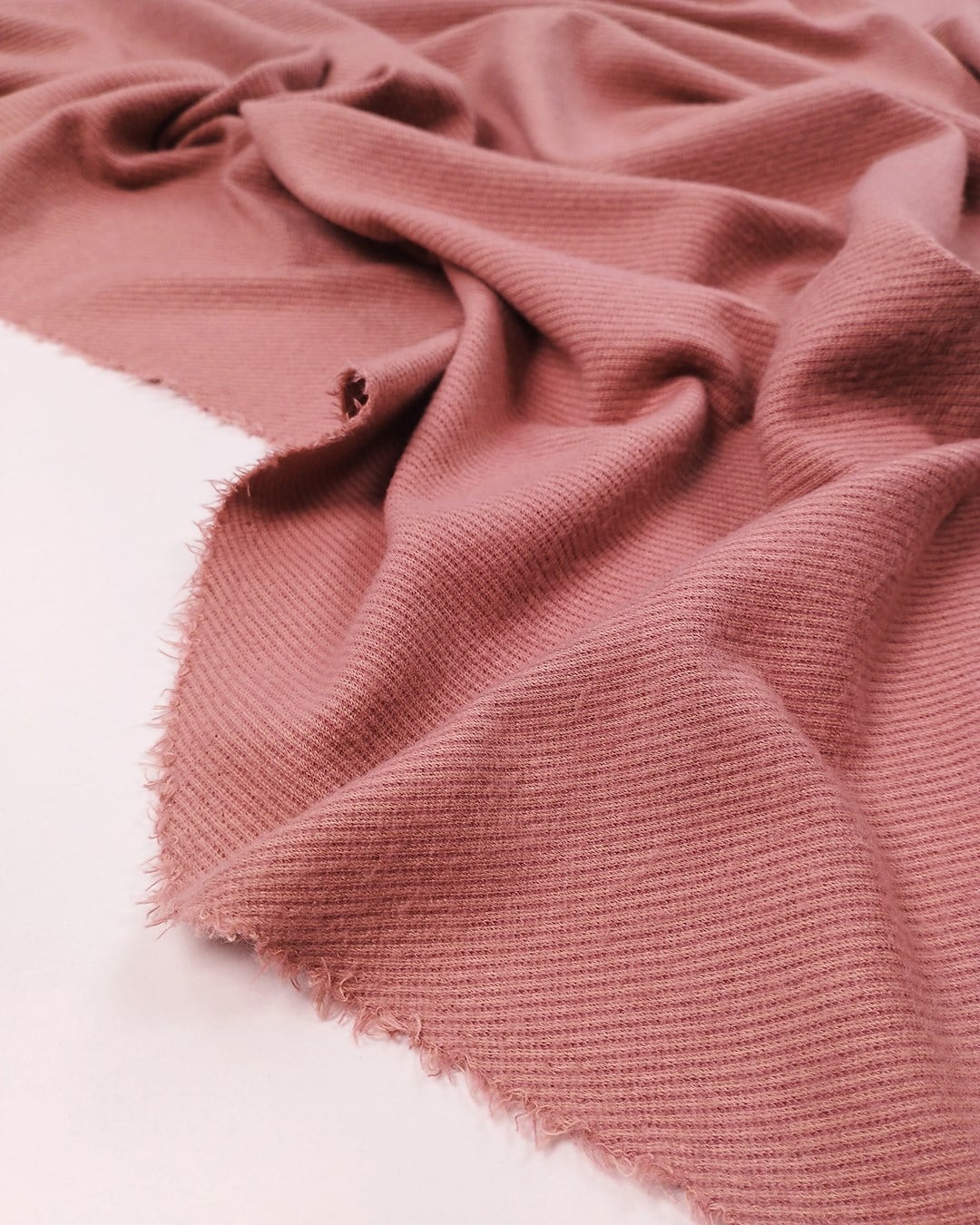 Pembe Diagonal Desenli Jakarlı İnterlok Kumaş Yumuşacık Esnek Hırkalık & Kazaklık En: 140cm