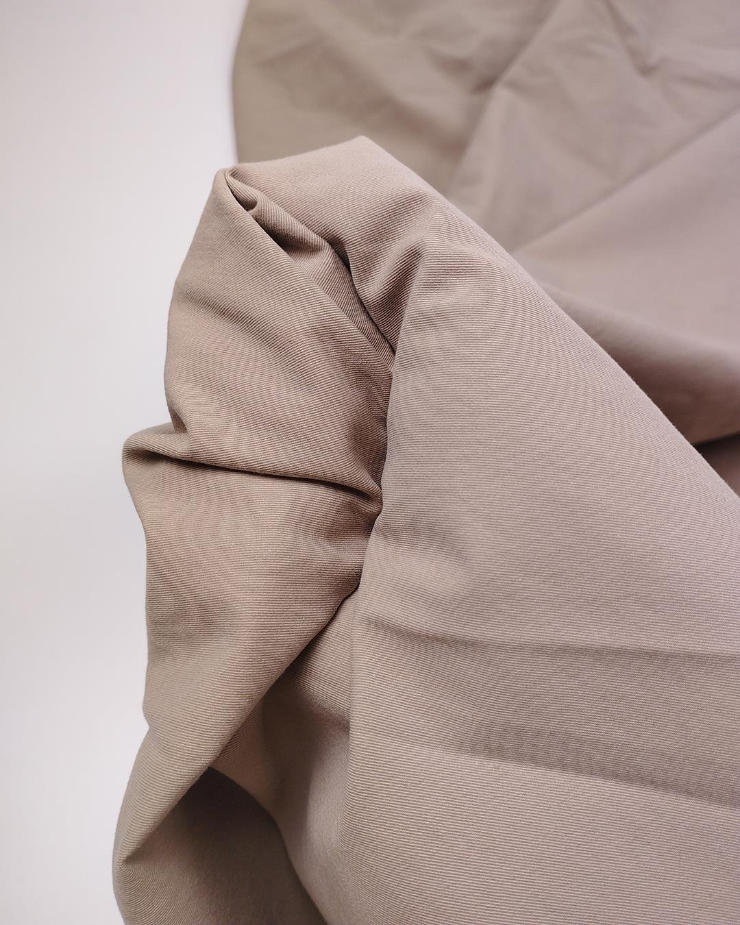 Bej Gabardin Kumaş Dolgun Tok Duruşlu Pantolonluk & Eteklik 140x160cm