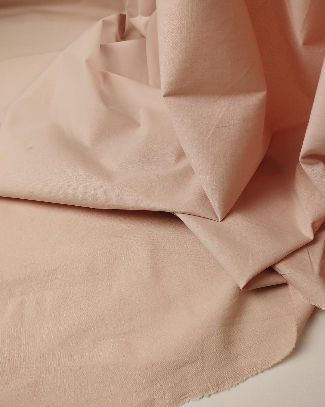 Açık Küllü Pembe Renkte Poplin Dokuma En: 150 