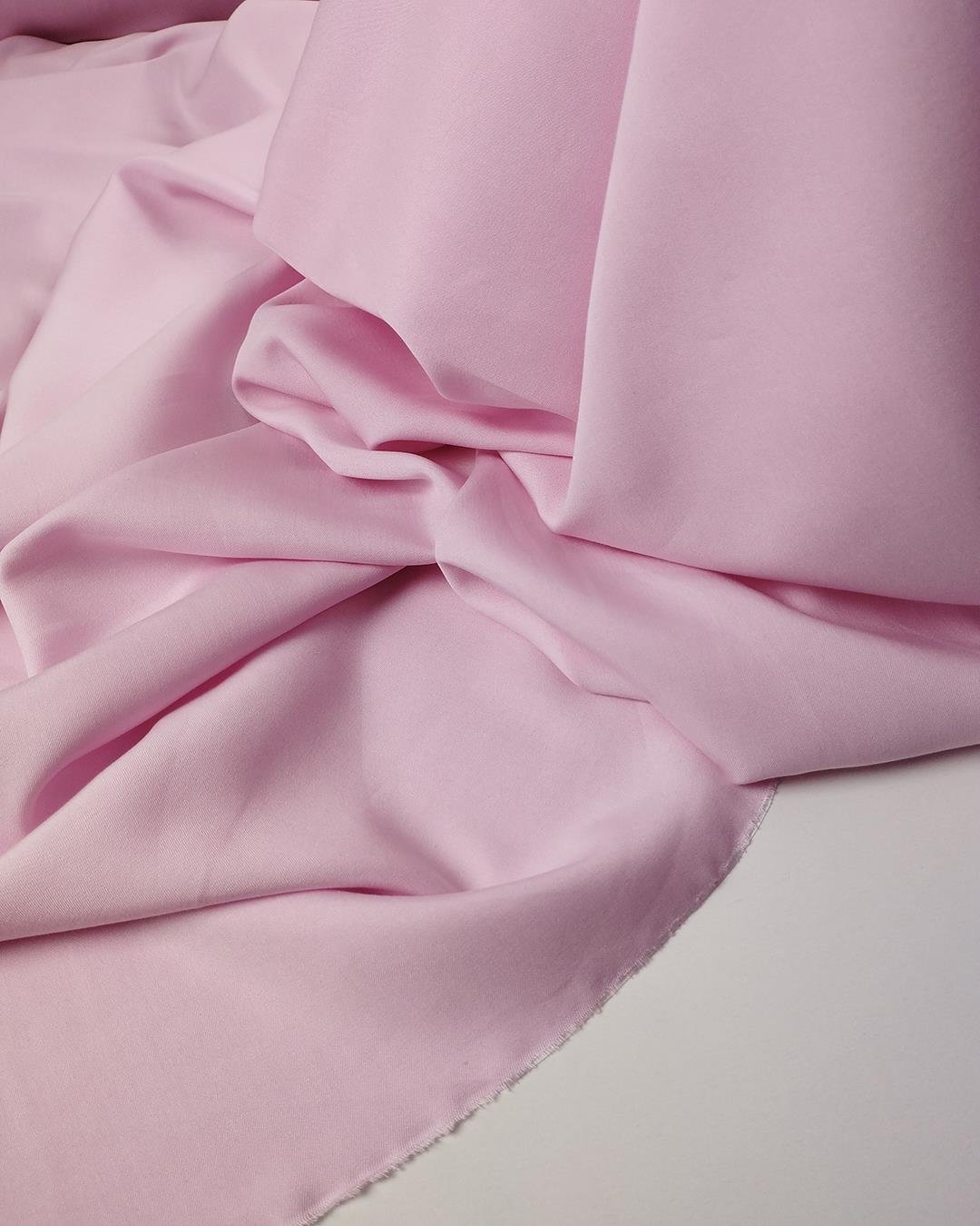 Açık Pembe Renkte Pamuklu Dokuma En: 140 