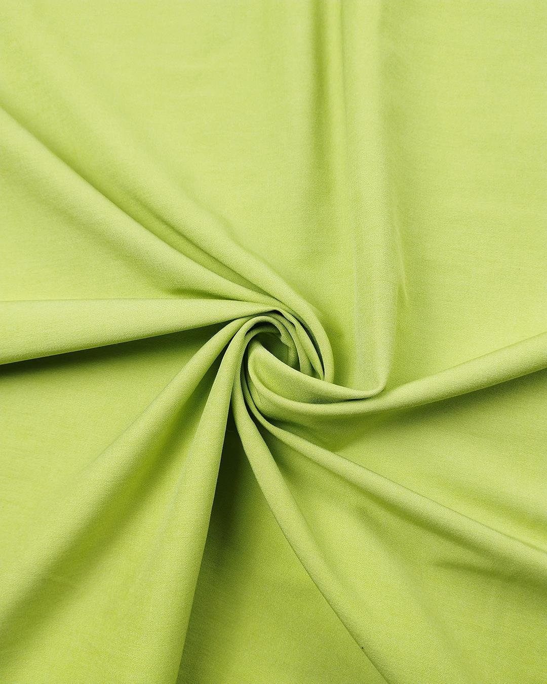 Boyuna Esnek Gabardin Açık Yeşil Renkte (En 150 cm x Boy 230 cm)