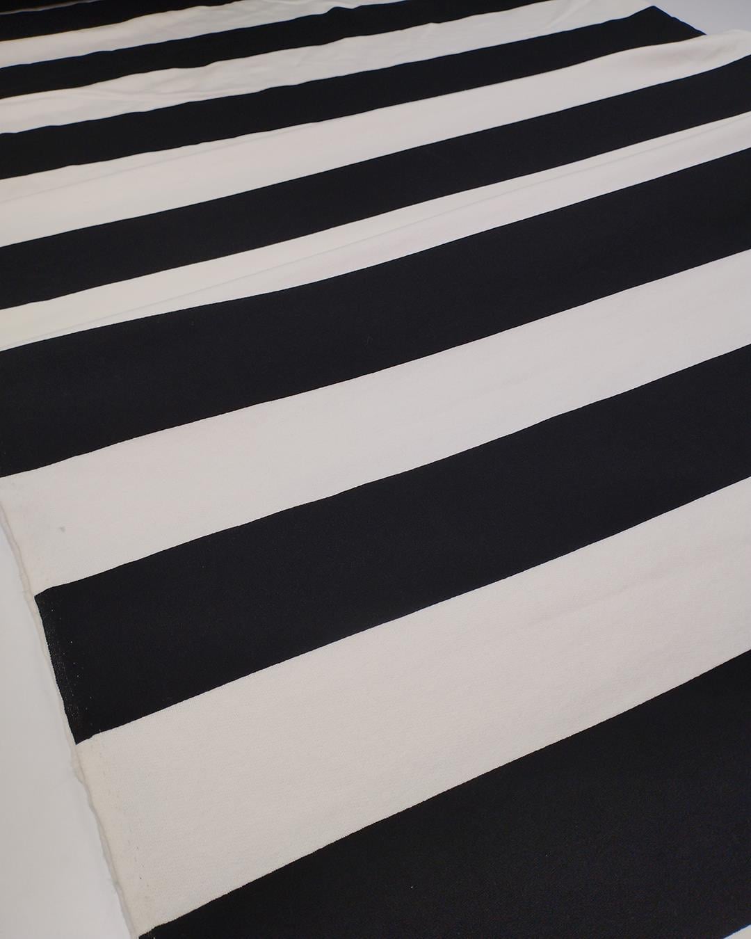 Siyah Beyaz Çizgili 3 İplik Kumaş Şardonlu Kalın Yumuşak Sweatlik & Eşofmanlık 180x220cm