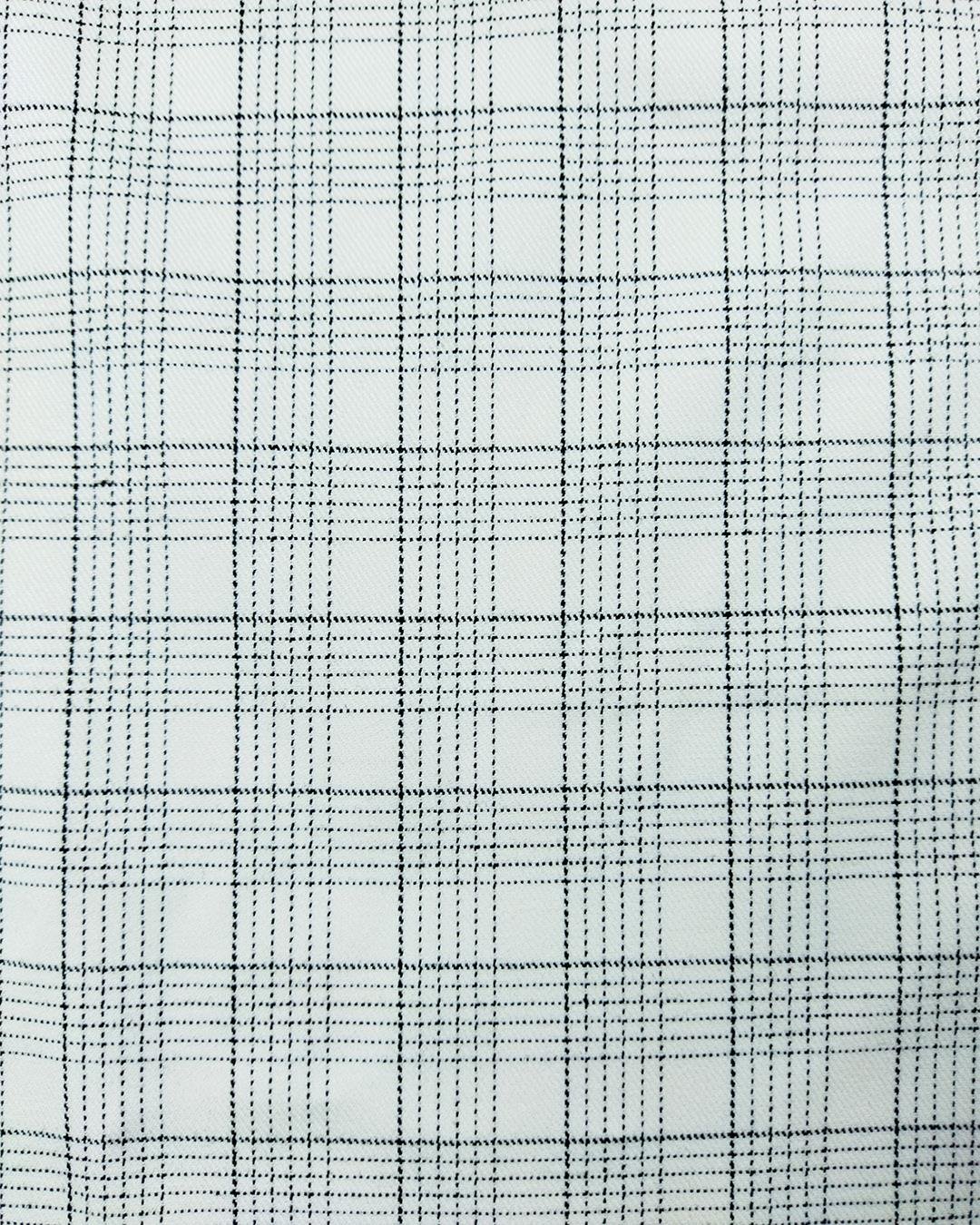 Gabardin Siyah Beyaz Renklerde (En 140 cm x Boy 290 cm)