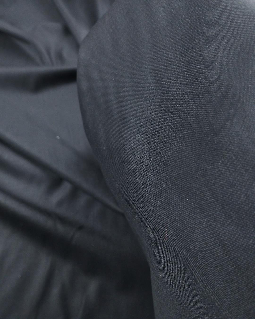Gabardin Siyaha Dönük Antrasit RenkteEn: 150 cm