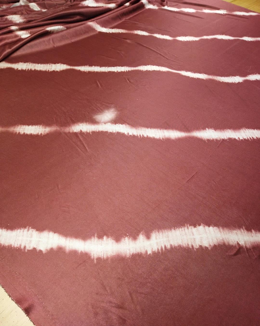İnce Jarse Kızıl Bordo Arası Renkte (En 120 cm x Boy 330 cm)