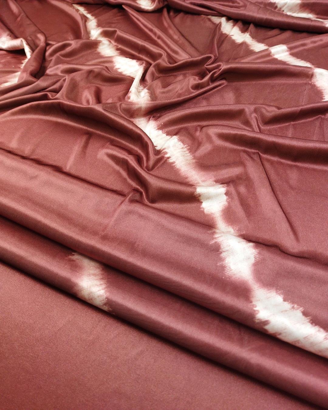 İnce Jarse Kızıl Bordo Arası Renkte (En 120 cm x Boy 330 cm)