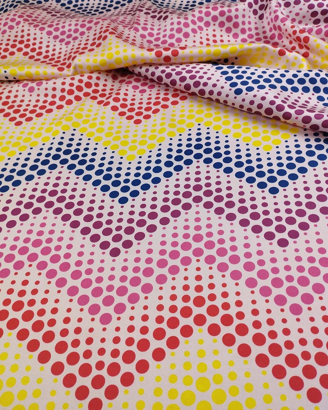 İnce Saten Retro Renk ve Desende (En 150 cm x Boy 175 cm)