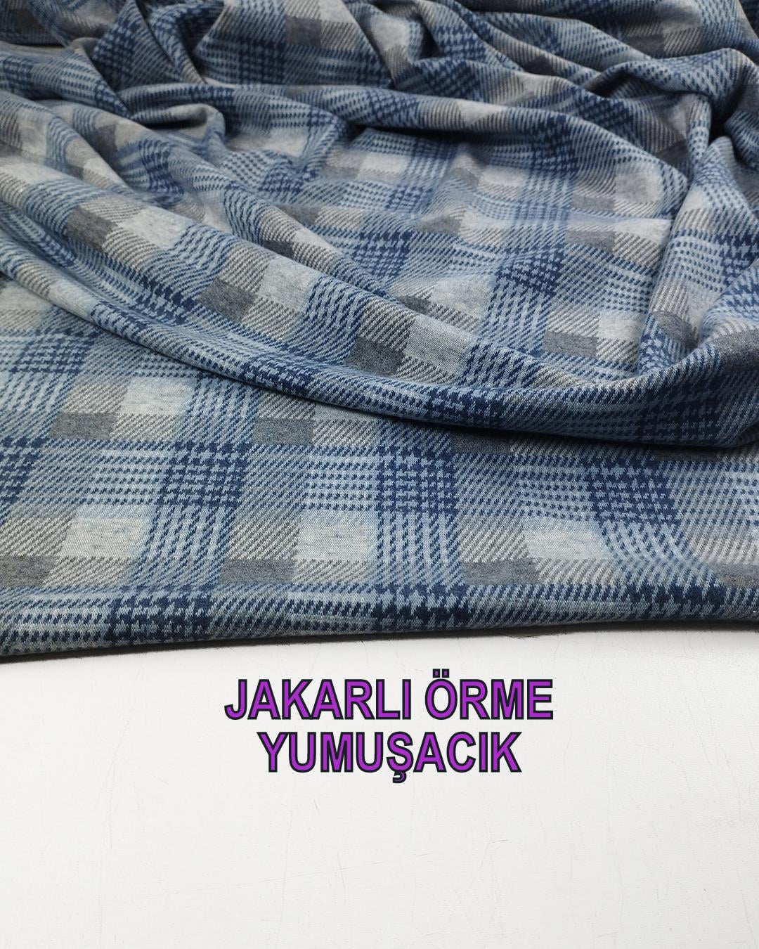 Jakarlı Örme Gri Mavi RenklerdeEn: 140 cm