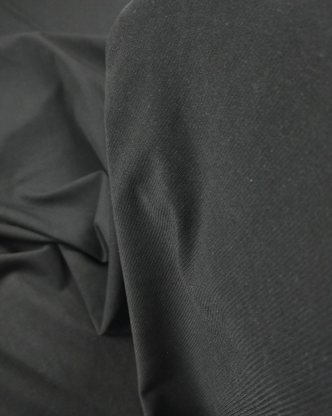 Jarse Siyah Renkte (En 160 cm x Boy 220 cm)