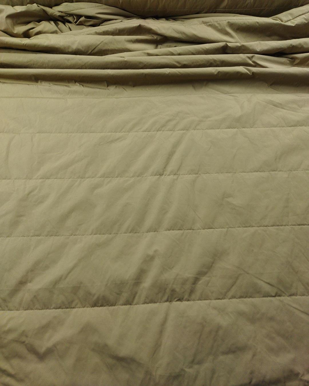Kapitone Elyaflı Dikişler Enine Bej Renk (En 140 cm x Boy 150 cm)