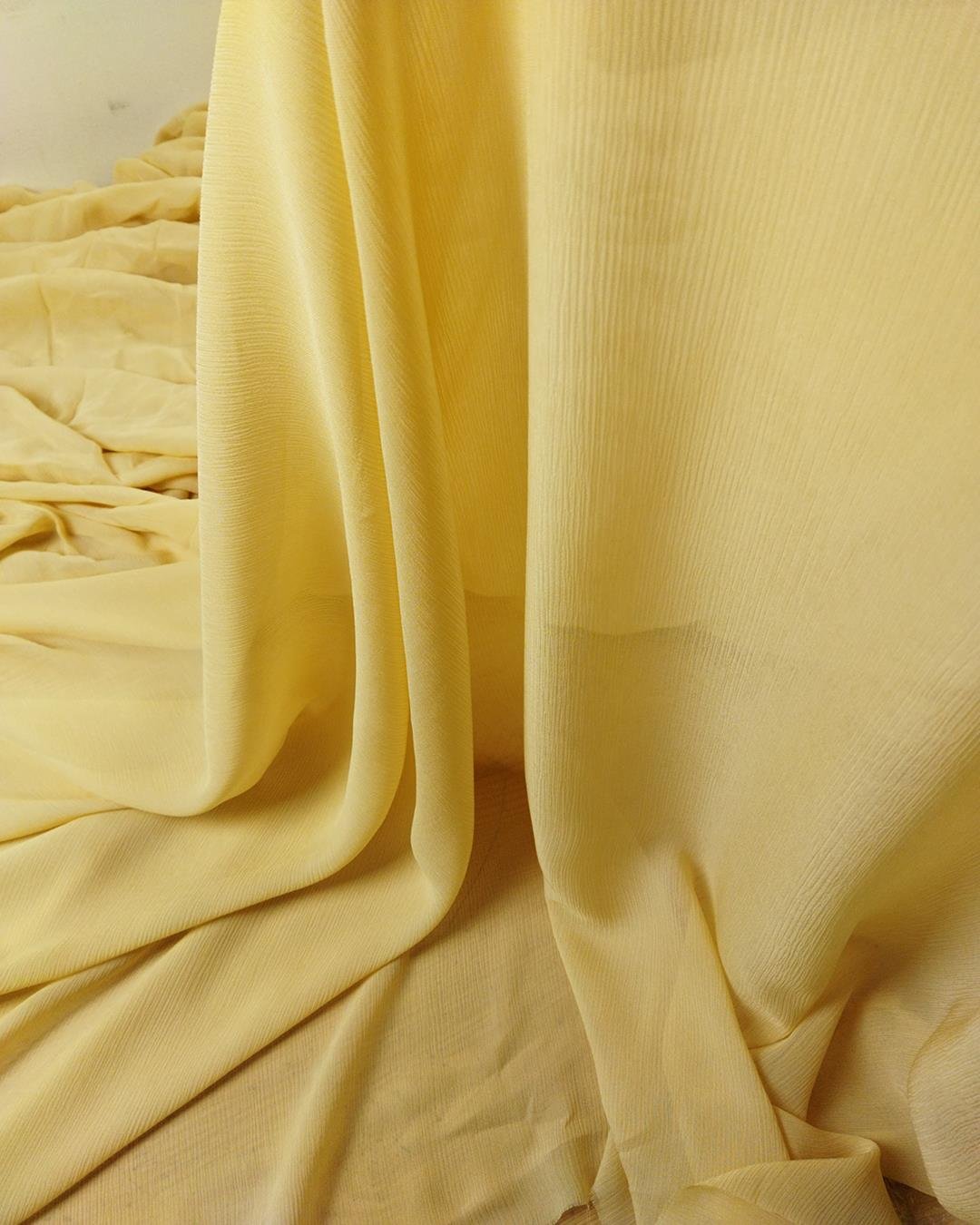 Kırinkıl Şifon Pastel Somon Kavuniçi Arası Renkte (En 130 cm x Boy 220 cm)