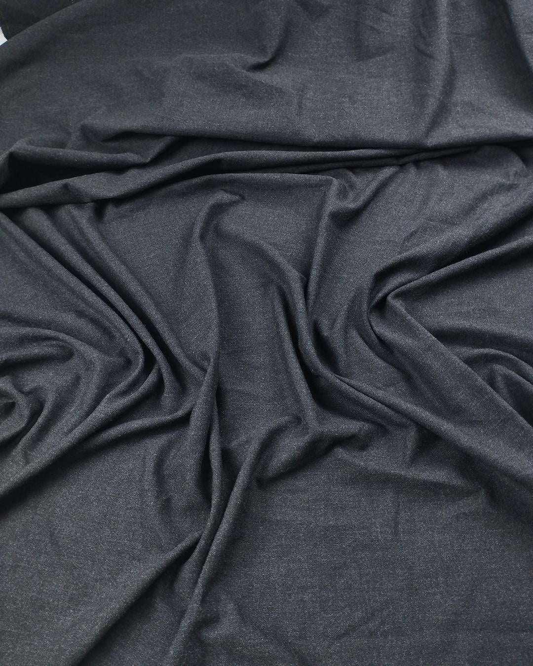 Koyu Kırçıllı Gri Renkte Gabardin En: 145 