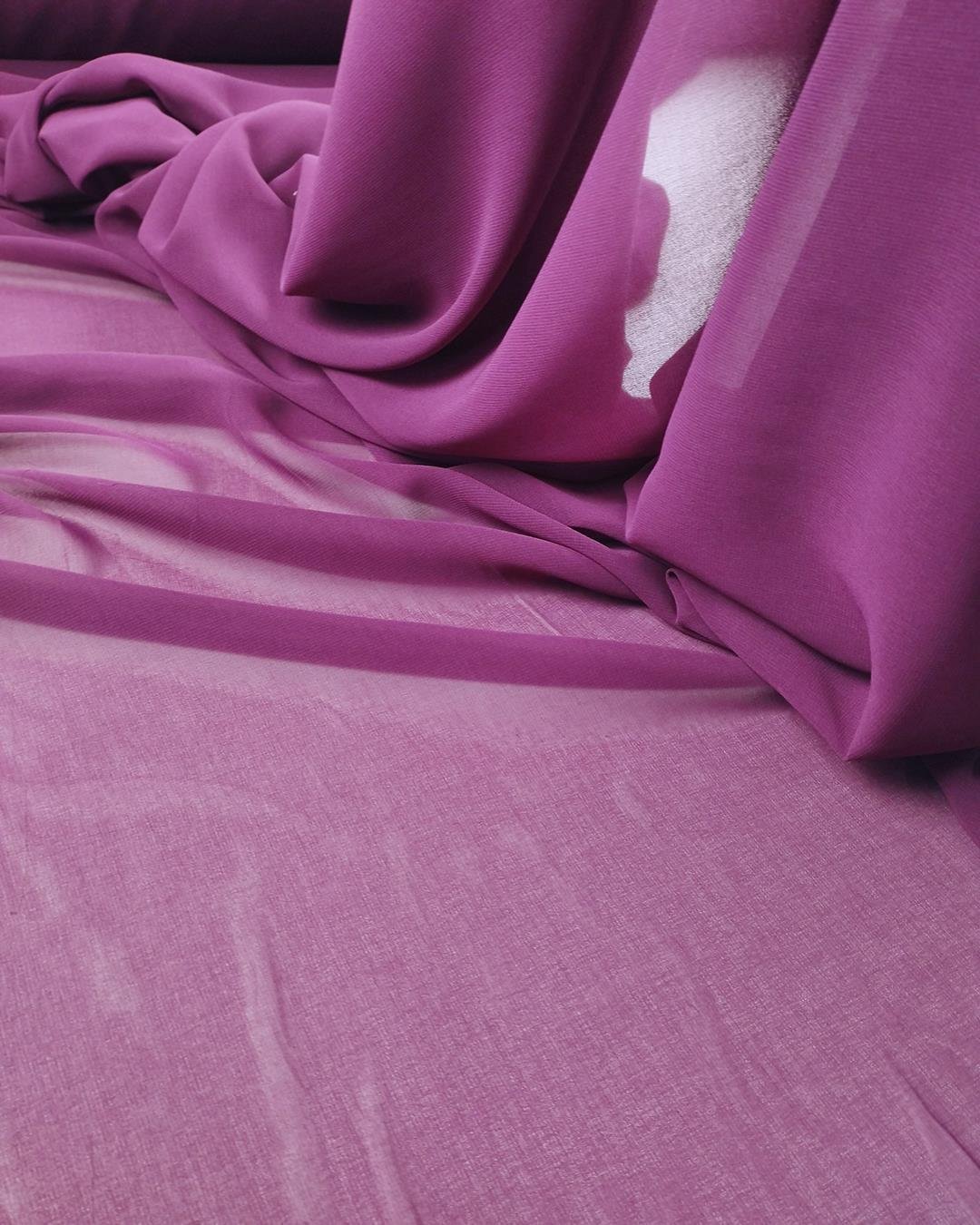 Koyu Pembe Bordo Arası Renkte Multi Şifon En: 150 