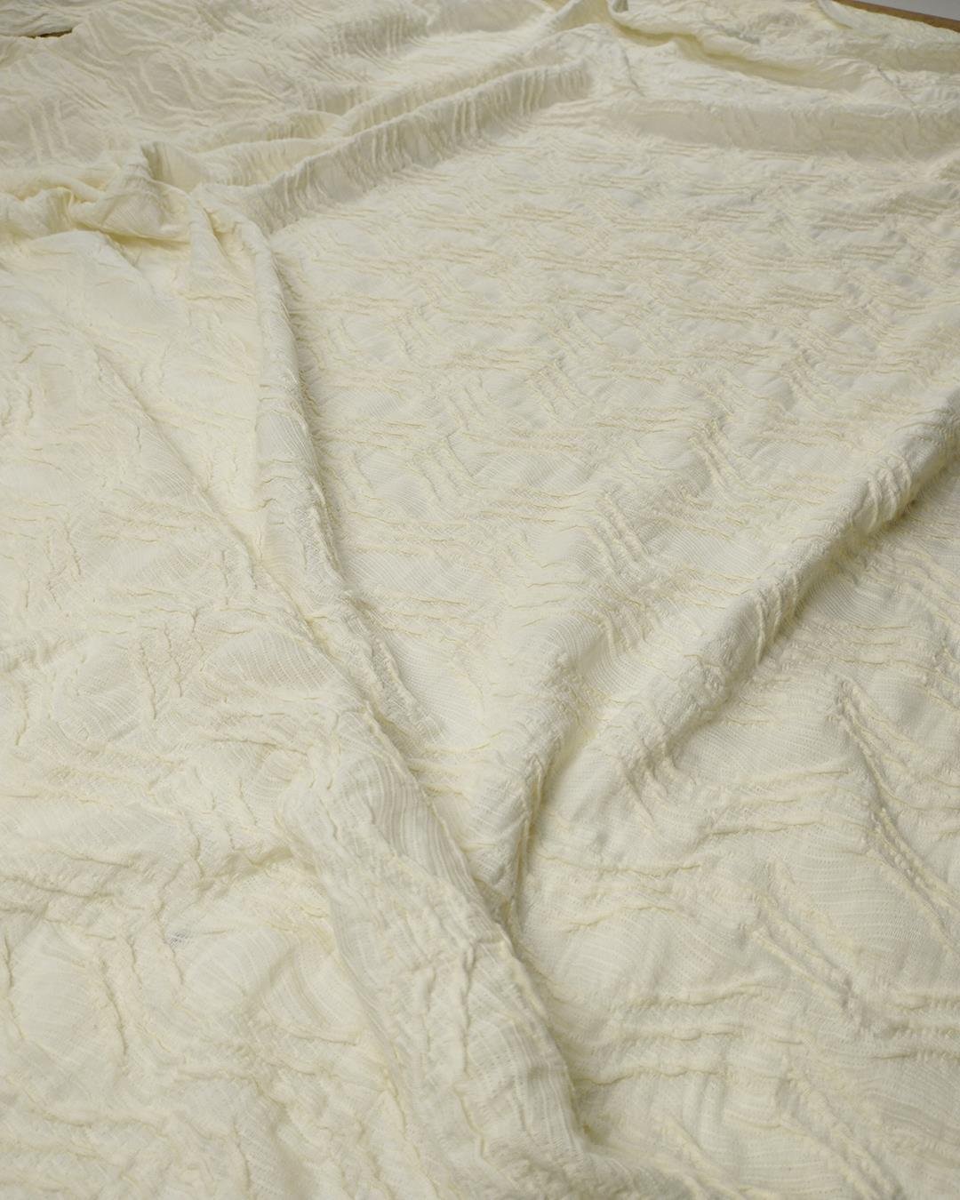 Krem Renkte Bürümcüklü Jarse (En  145 cm x Boy 300 cm)