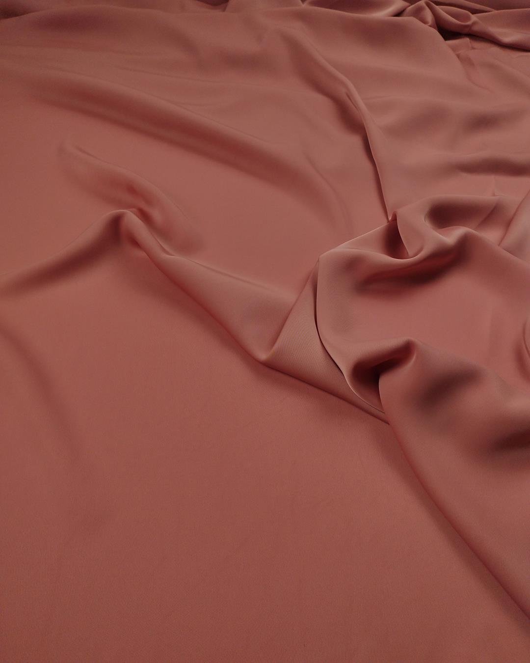 Küllü Pembe Renkte Mat Saten (En 150 cm x Boy 230 cm)