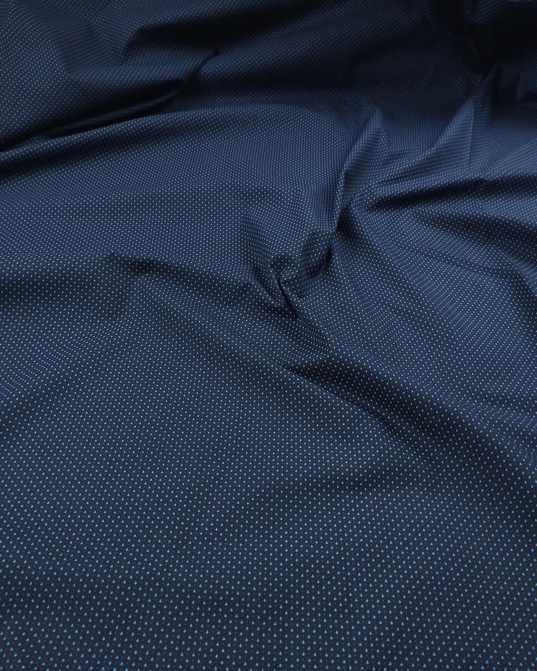 Lacivert Üzeri Kırmızı Desenli Poplin Dokuma (En  140 cm x Boy 130 cm)