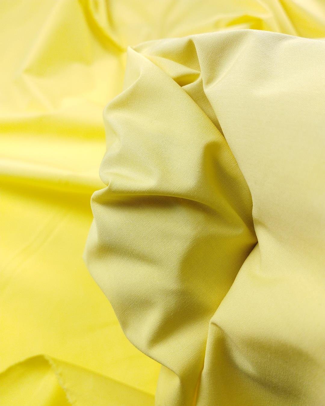 Limon Sarı Renkte Poplin Dokuma (En  150 cm x Boy  230 cm)