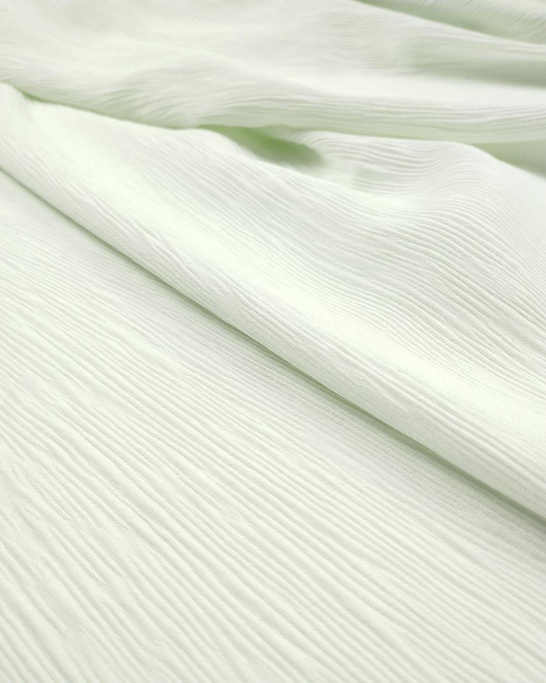 Mint Yeşili Renkte Bürümcüklü Dokuma En: 150 
