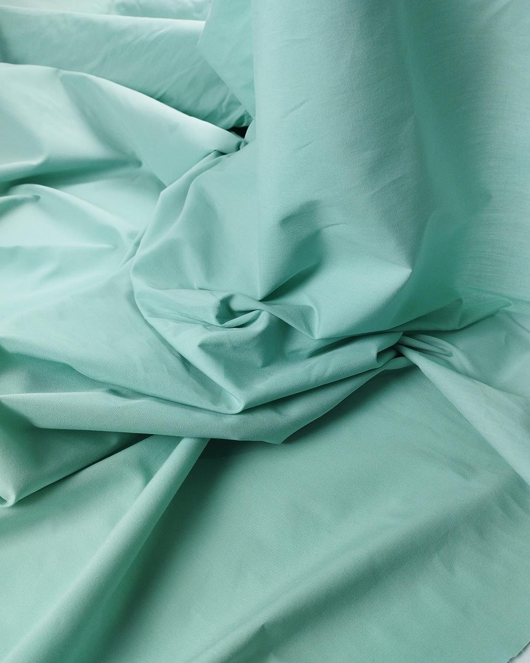 Mint Yeşili Renkte Poplin Dokuma En: 150 
