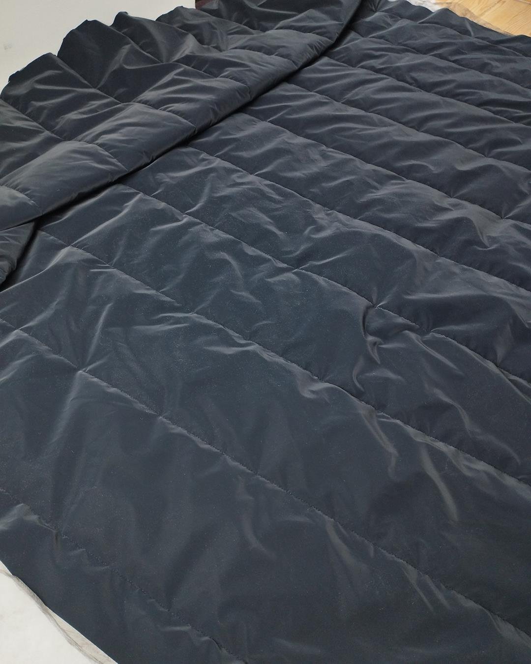 Montluk Kapitone Antrasit Renkte (En 140 cm x Boy 360 cm)