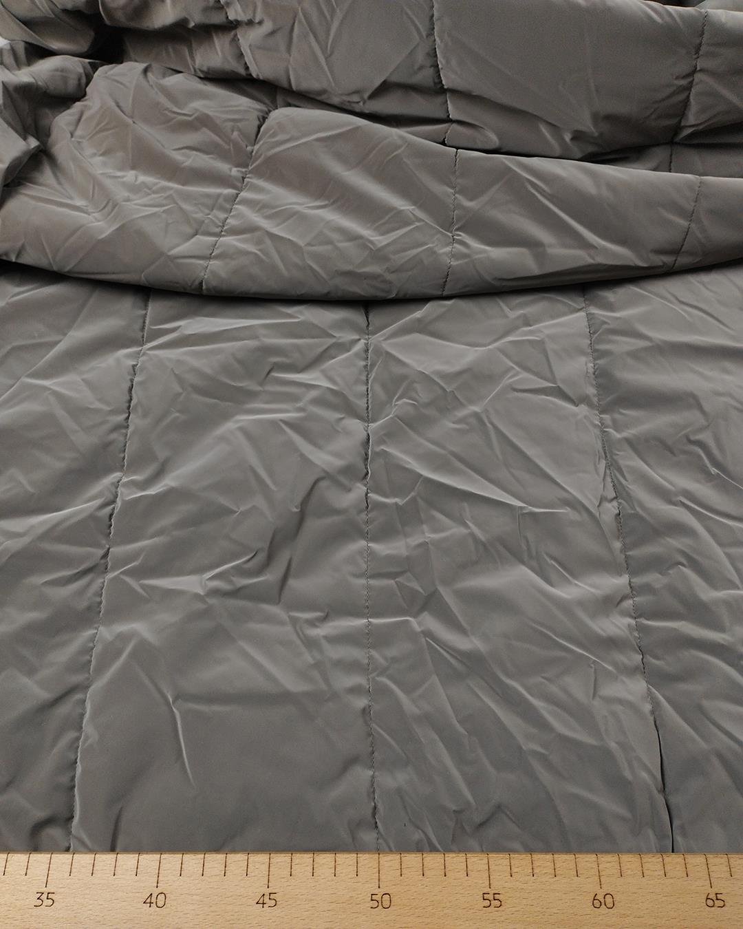 Montluk Kapitone Gri Füme Arası Renkte (En 140 cm x Boy 170 cm)