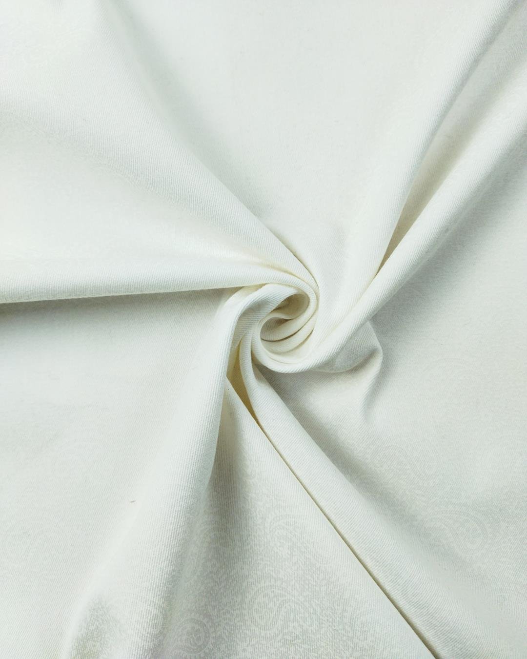 Muhteşem Bir Gabardin Şal Desenli Esnek En: 120 cm