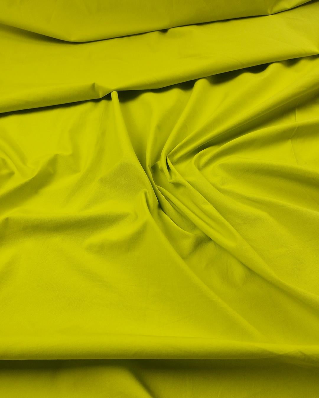 Neon Yeşil Renkte Poplin Benzeri Dokuma En: 150 