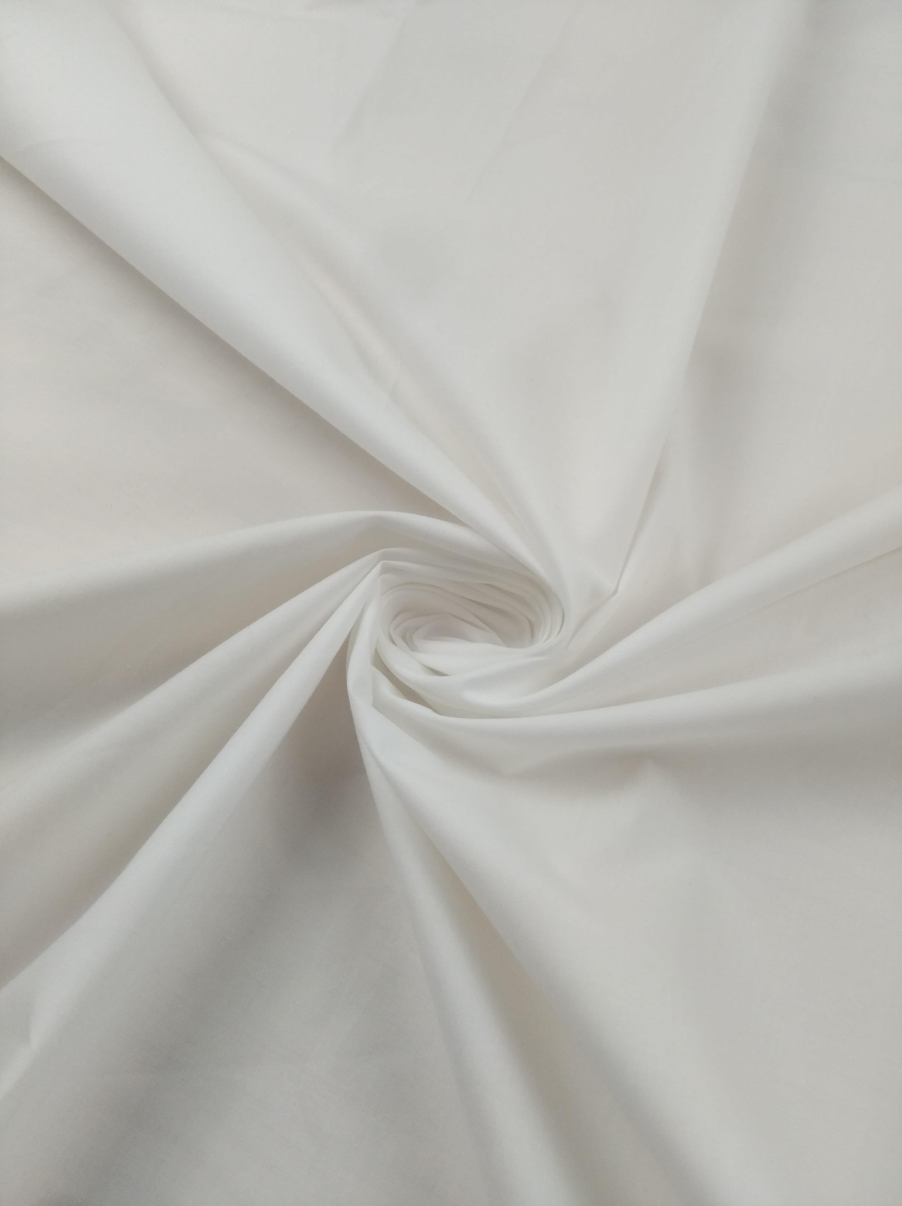 Pamuk Poplin Beyaz RenkteEn: 150 cm