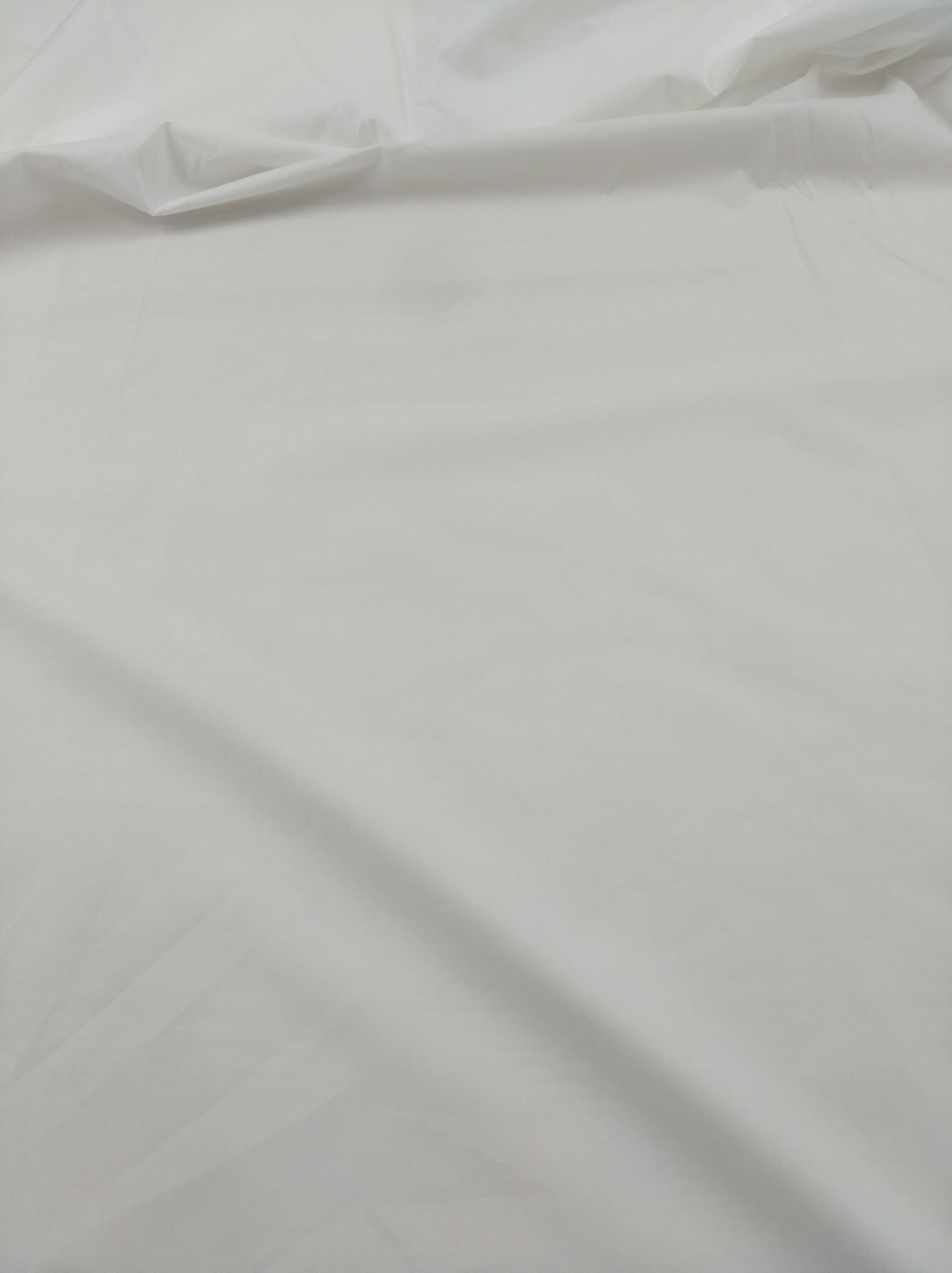 Pamuk Poplin Beyaz RenkteEn: 150 cm
